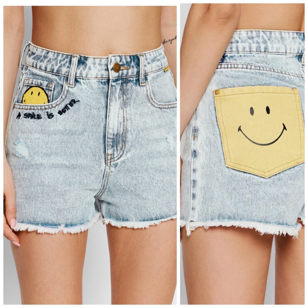 Desigual High Waisted Light Stone Wash Cut Off Smiley Face Jean Shorts